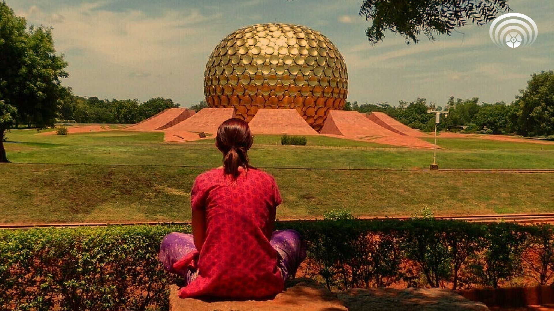 Becoming a Willing Servitor: Life in Auroville